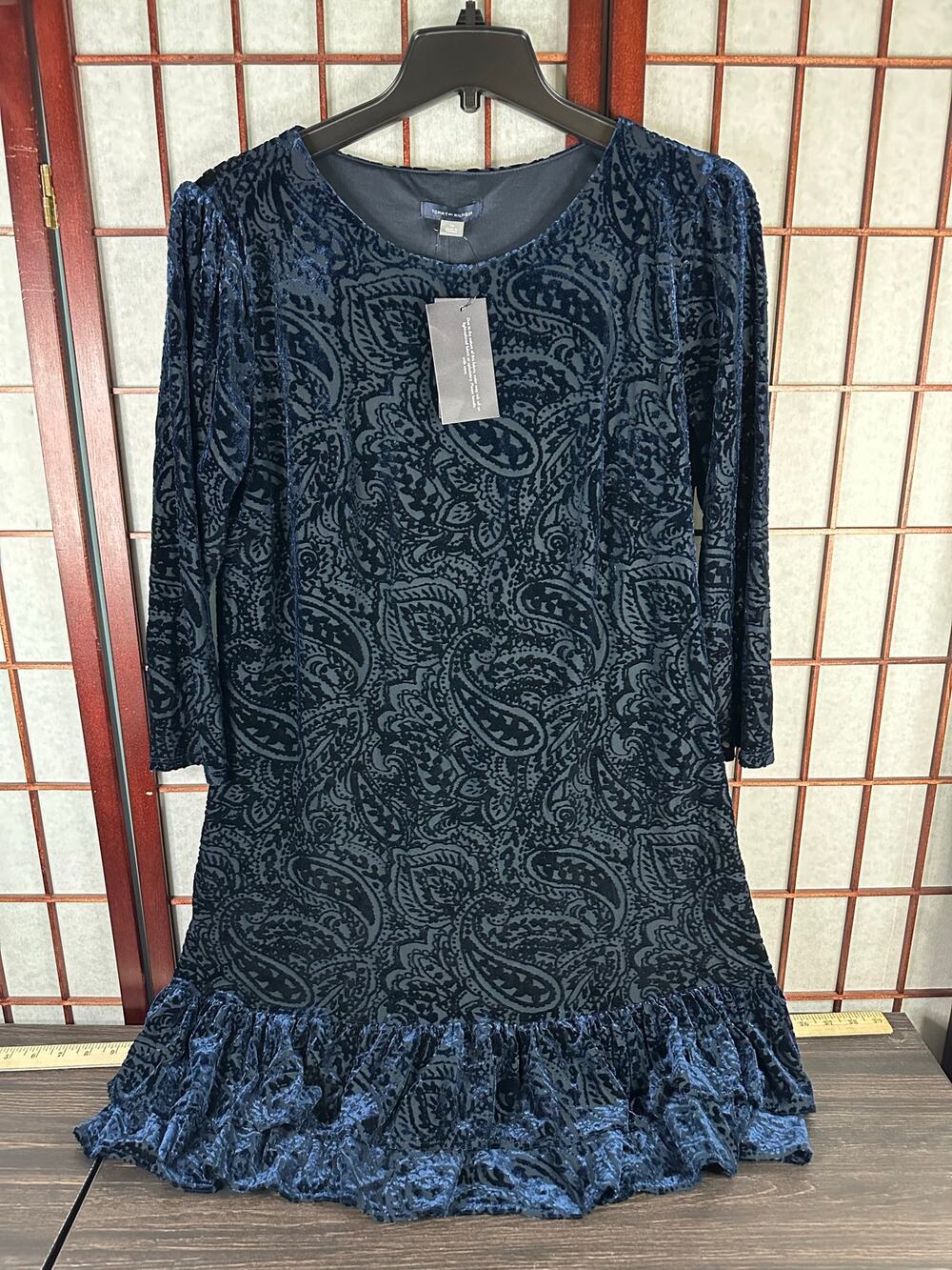 Tommy Hilfiger women's blue velvet burnout paisley print shift dress ruffled hem